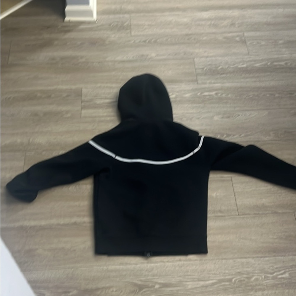 Reflective Nike Tech - image 2